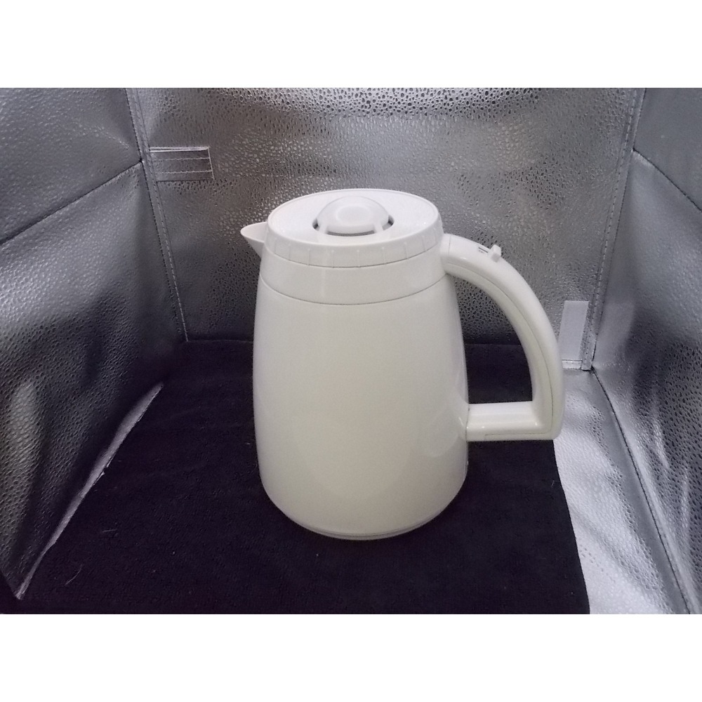 White Insulated Thermal Carafe Pitcher with Glass Liner and Thumb Lever